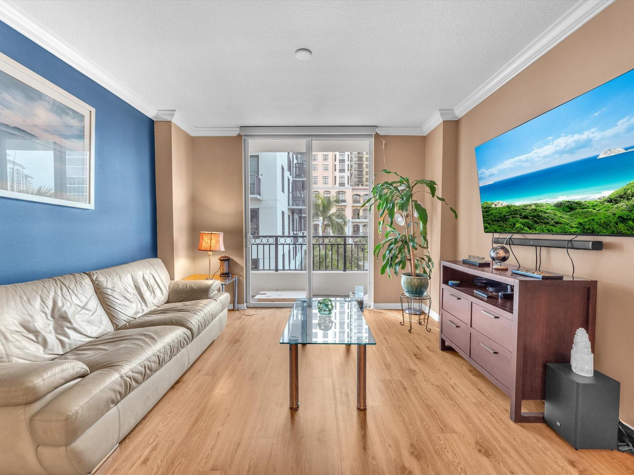 600 S Dixie Highway 339