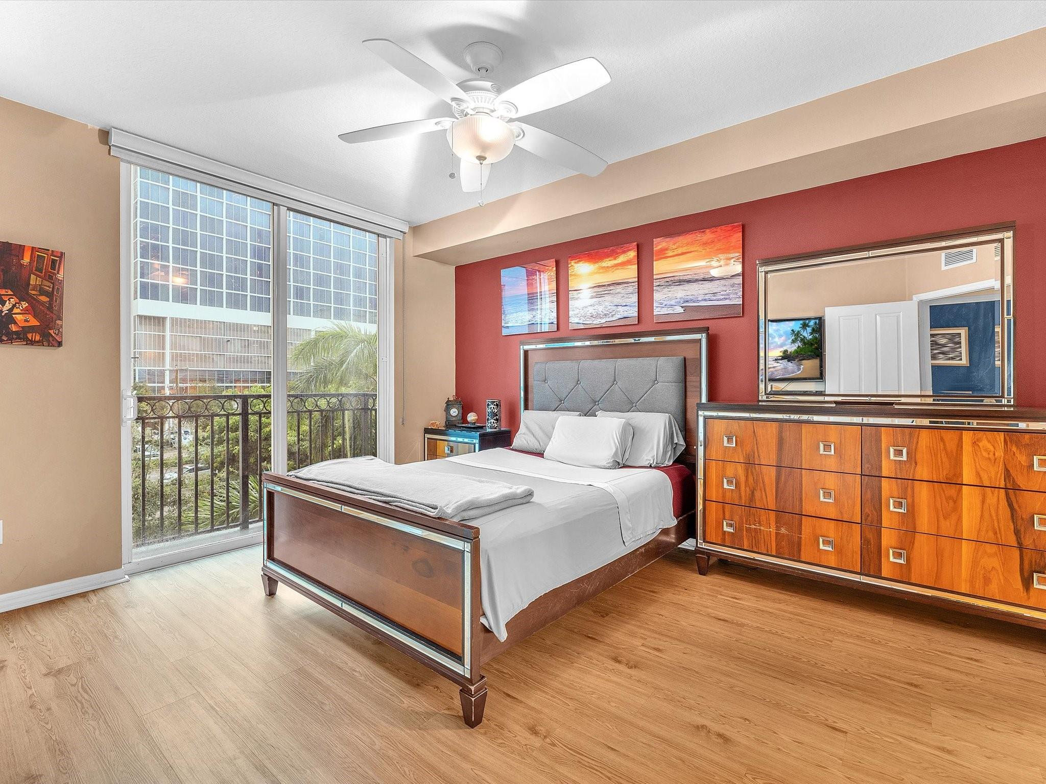 600 S Dixie Highway 339