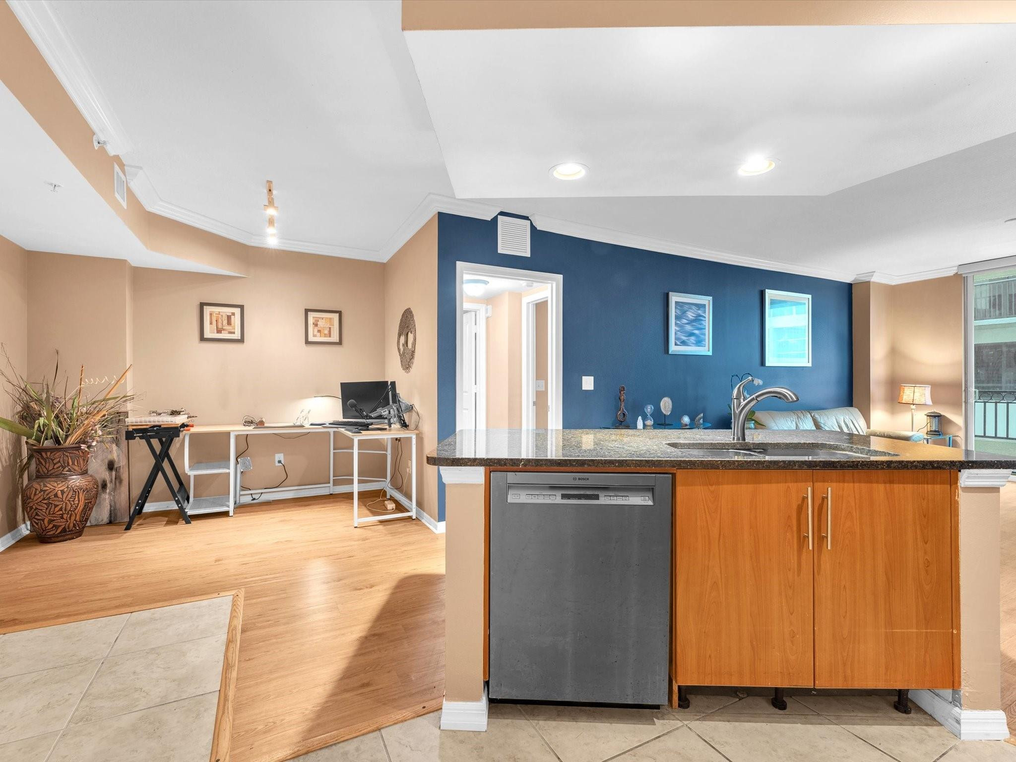 600 S Dixie Highway 339