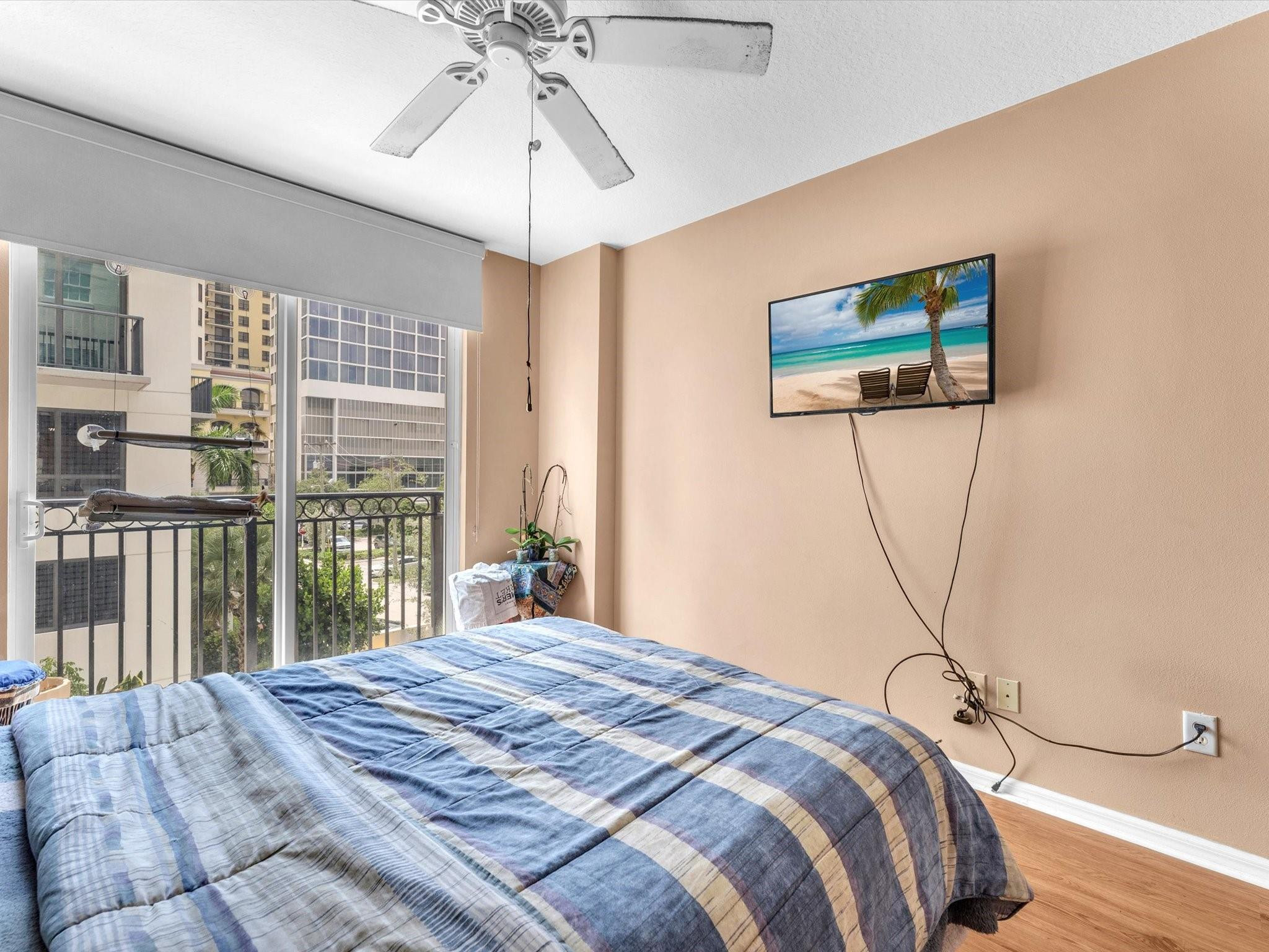 600 S Dixie Highway 339