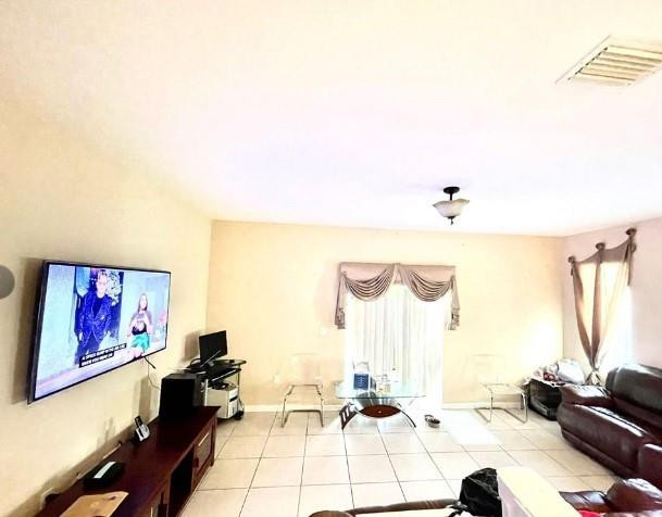 1418 NW 204th St