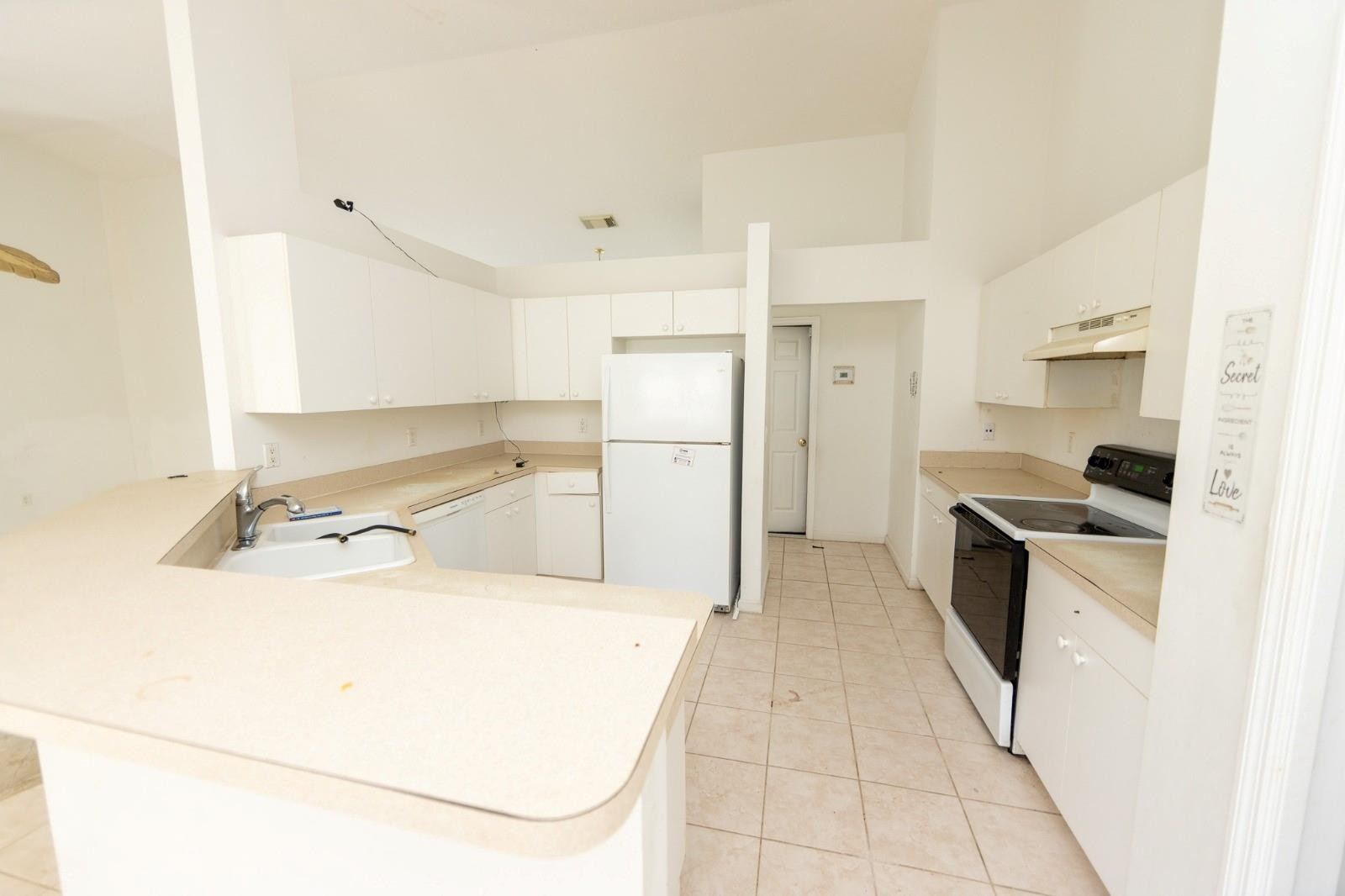 4162 SW DARWIN Boulevard