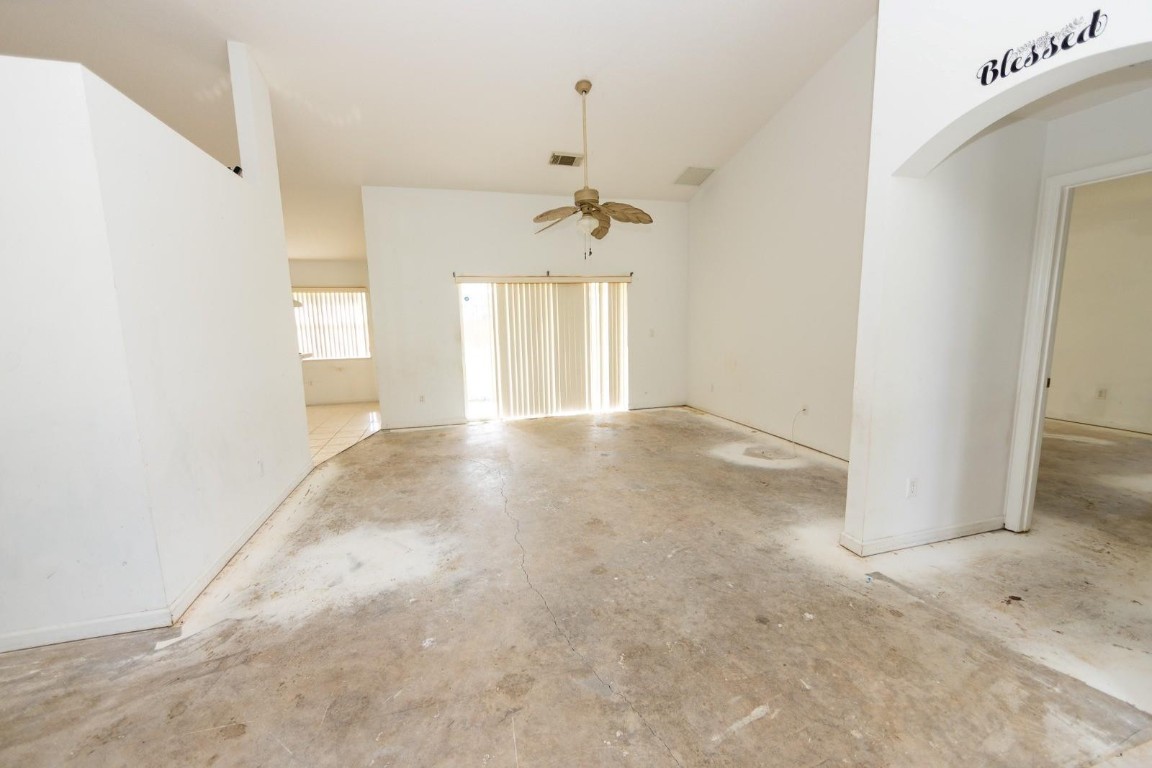 4162 SW DARWIN Boulevard