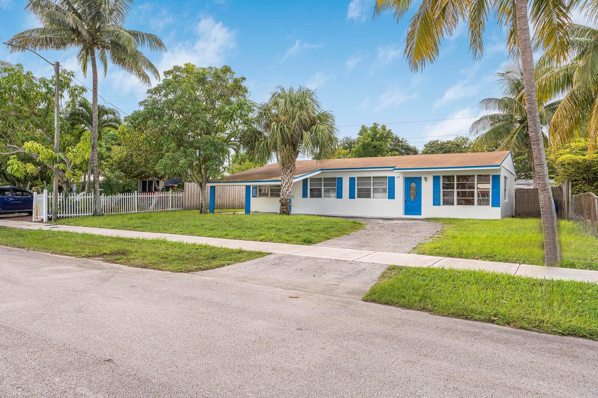 1831 SW 64th Ave