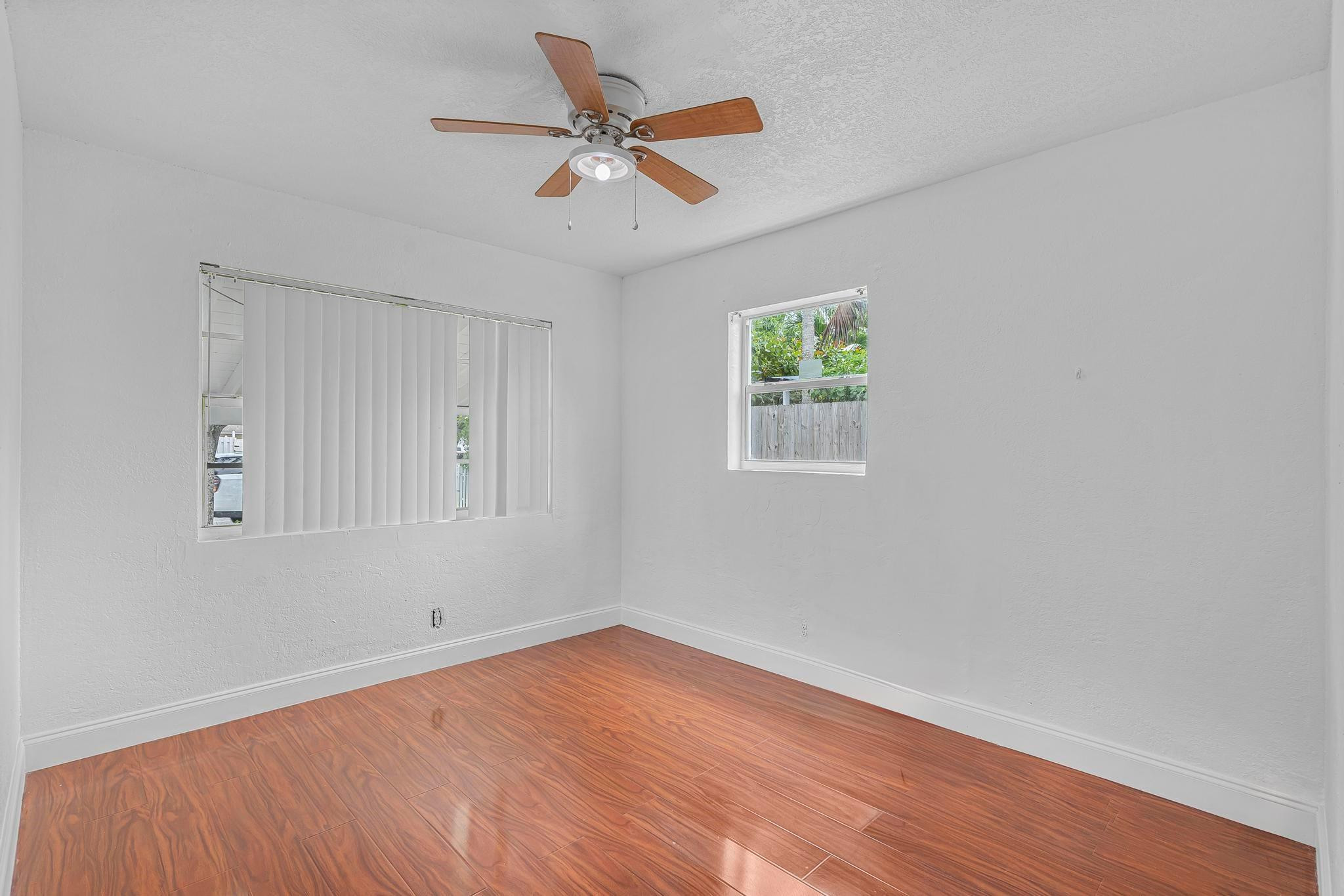 1831 SW 64th Ave