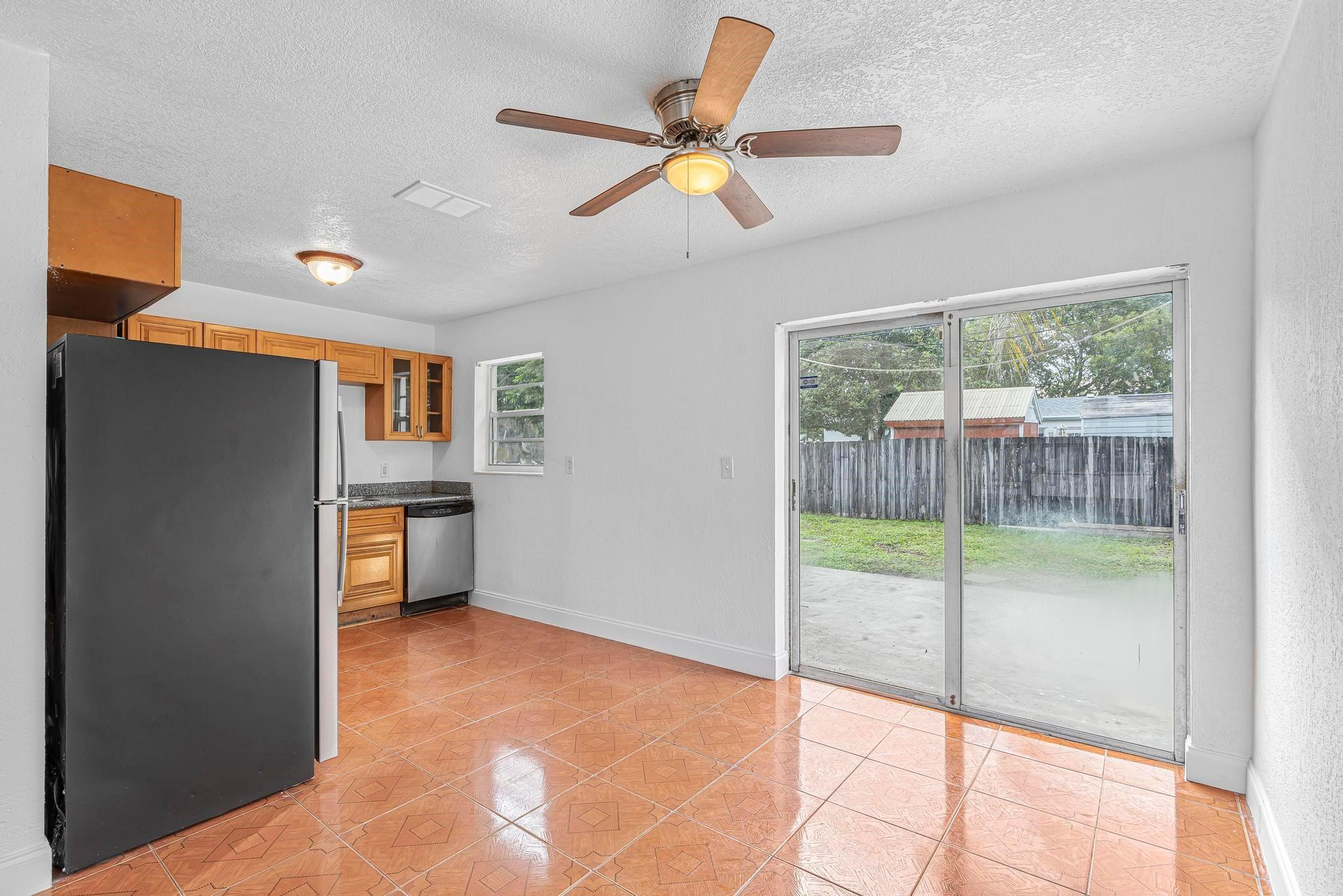 1831 SW 64th Ave