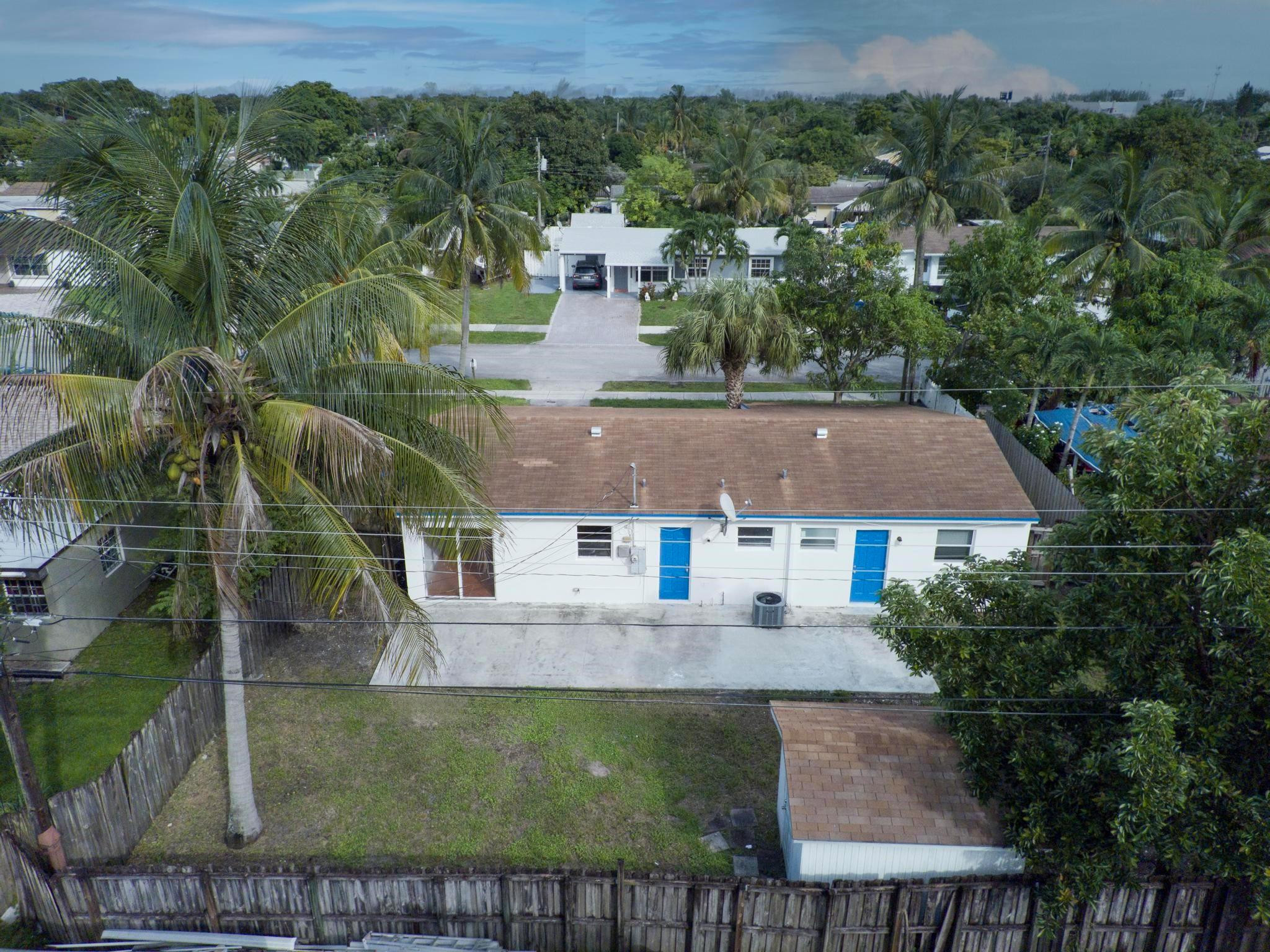 1831 SW 64th Ave