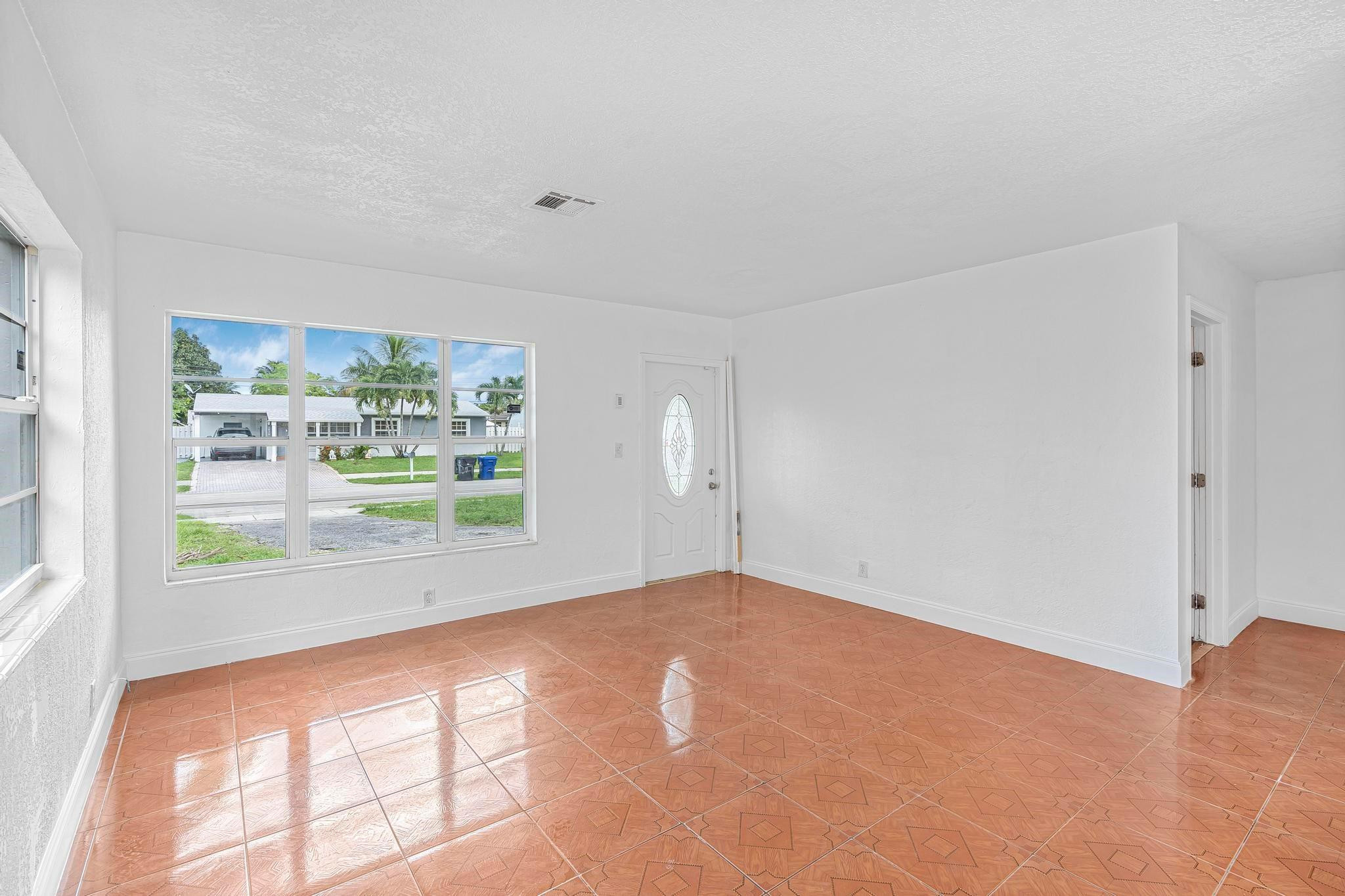 1831 SW 64th Ave
