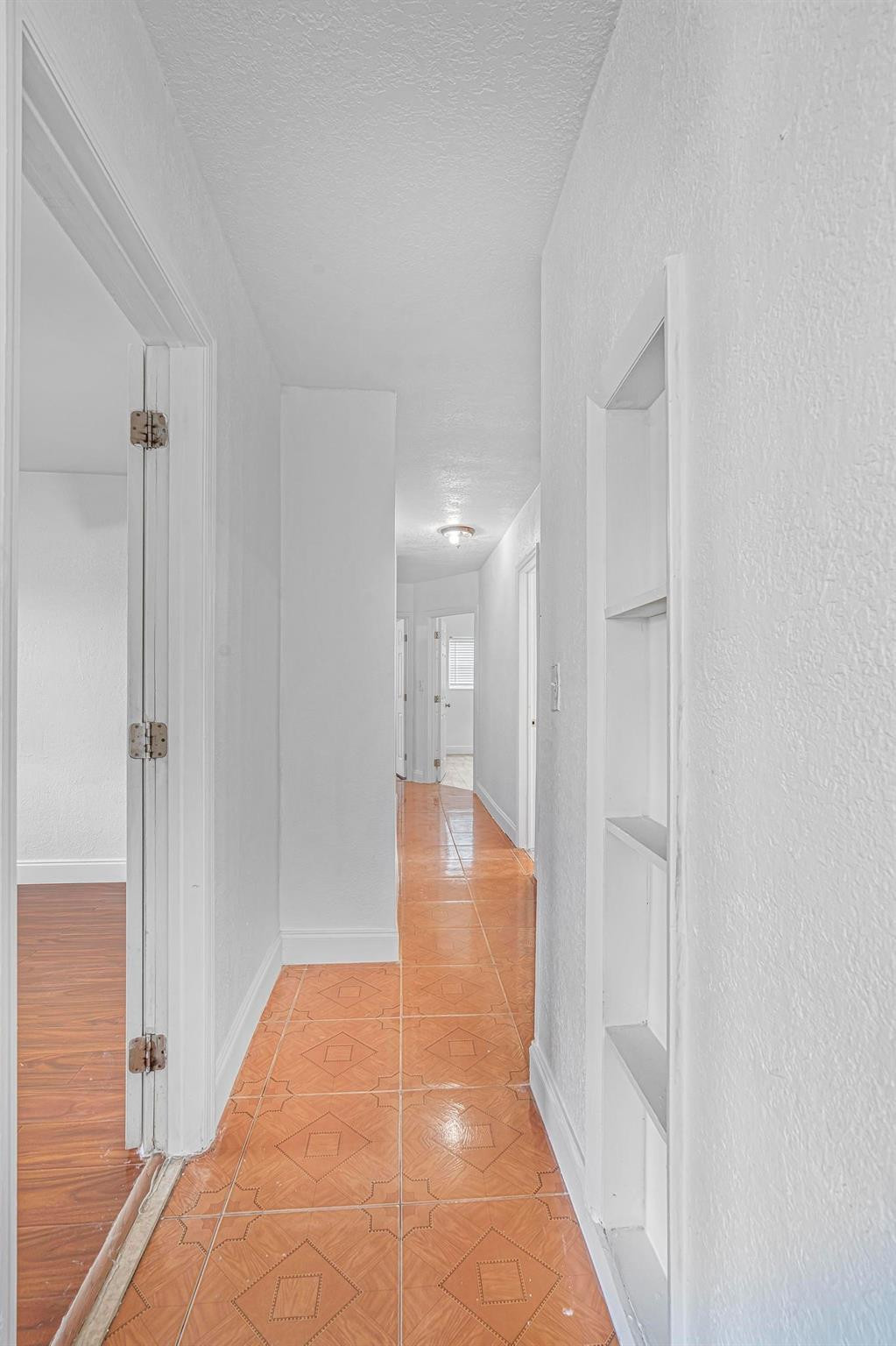1831 SW 64th Ave