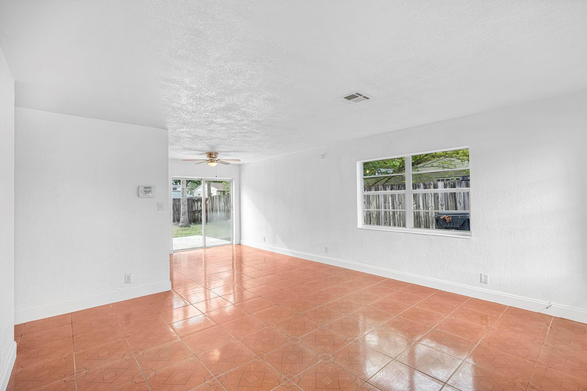 1831 SW 64th Ave