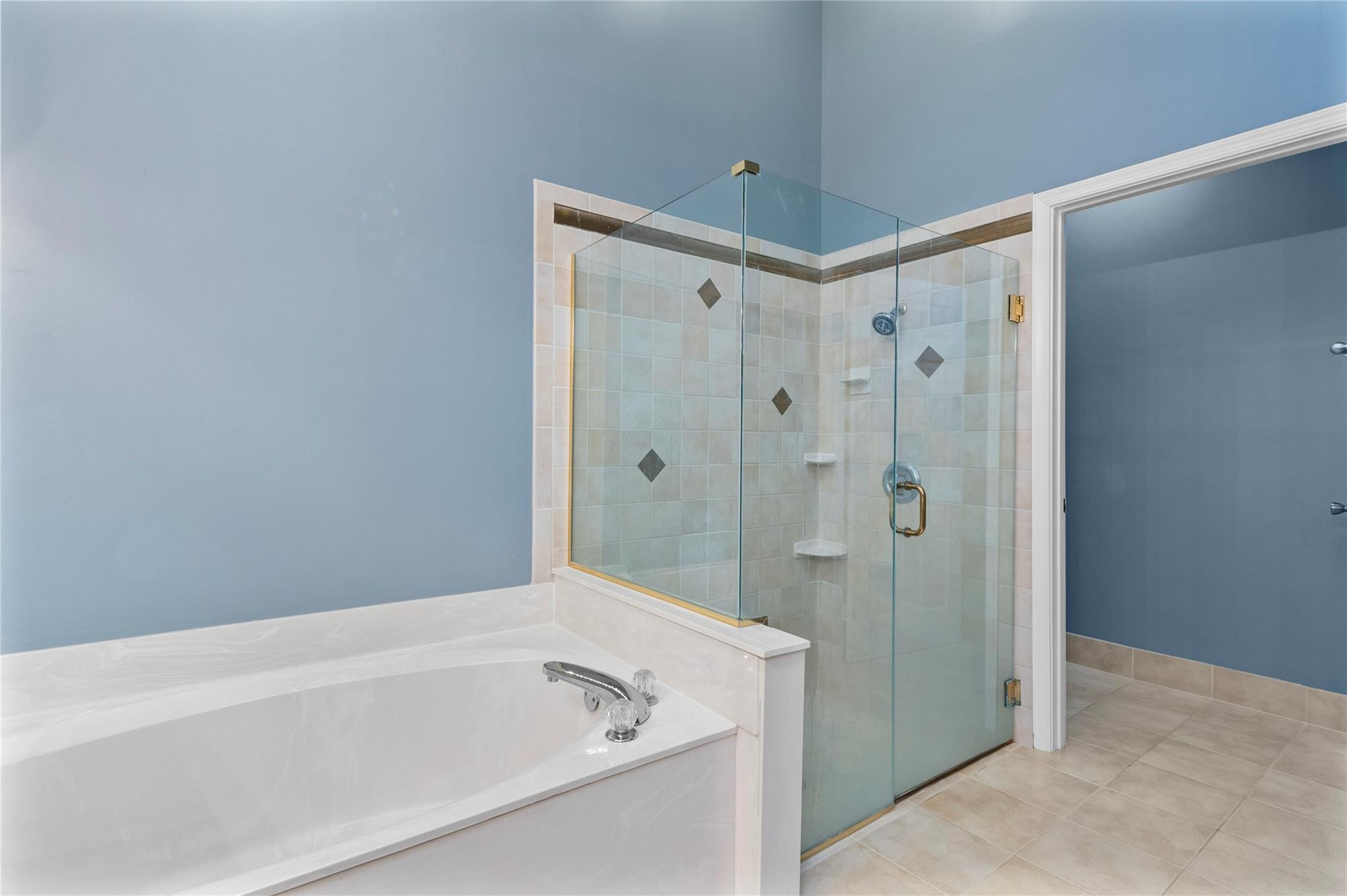 1420 LACOSTA DR