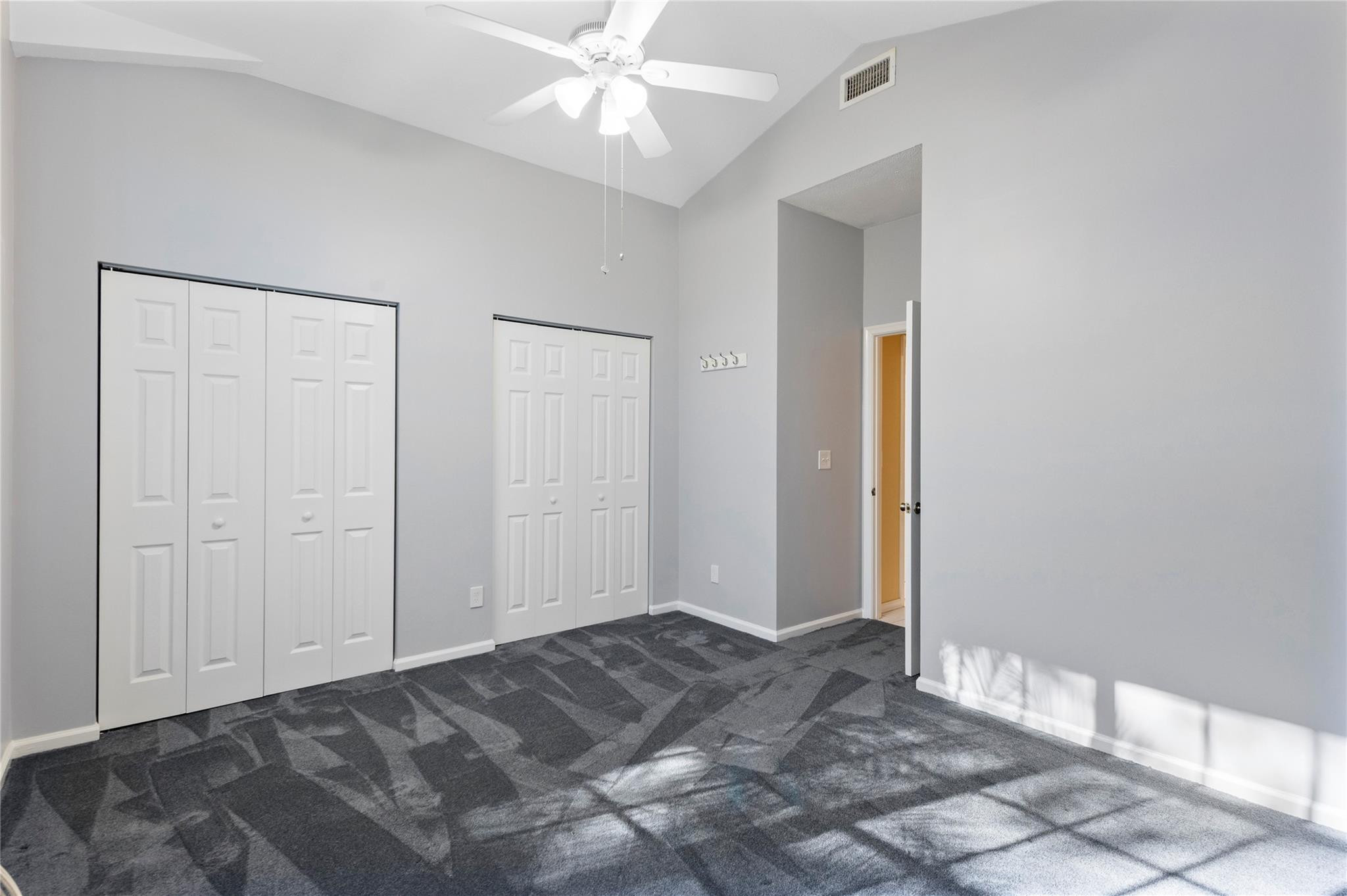 1420 LACOSTA DR