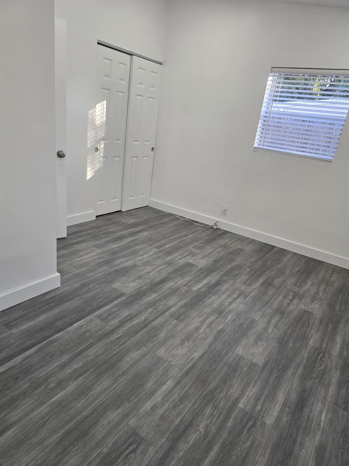 1529 NW 5th Ave