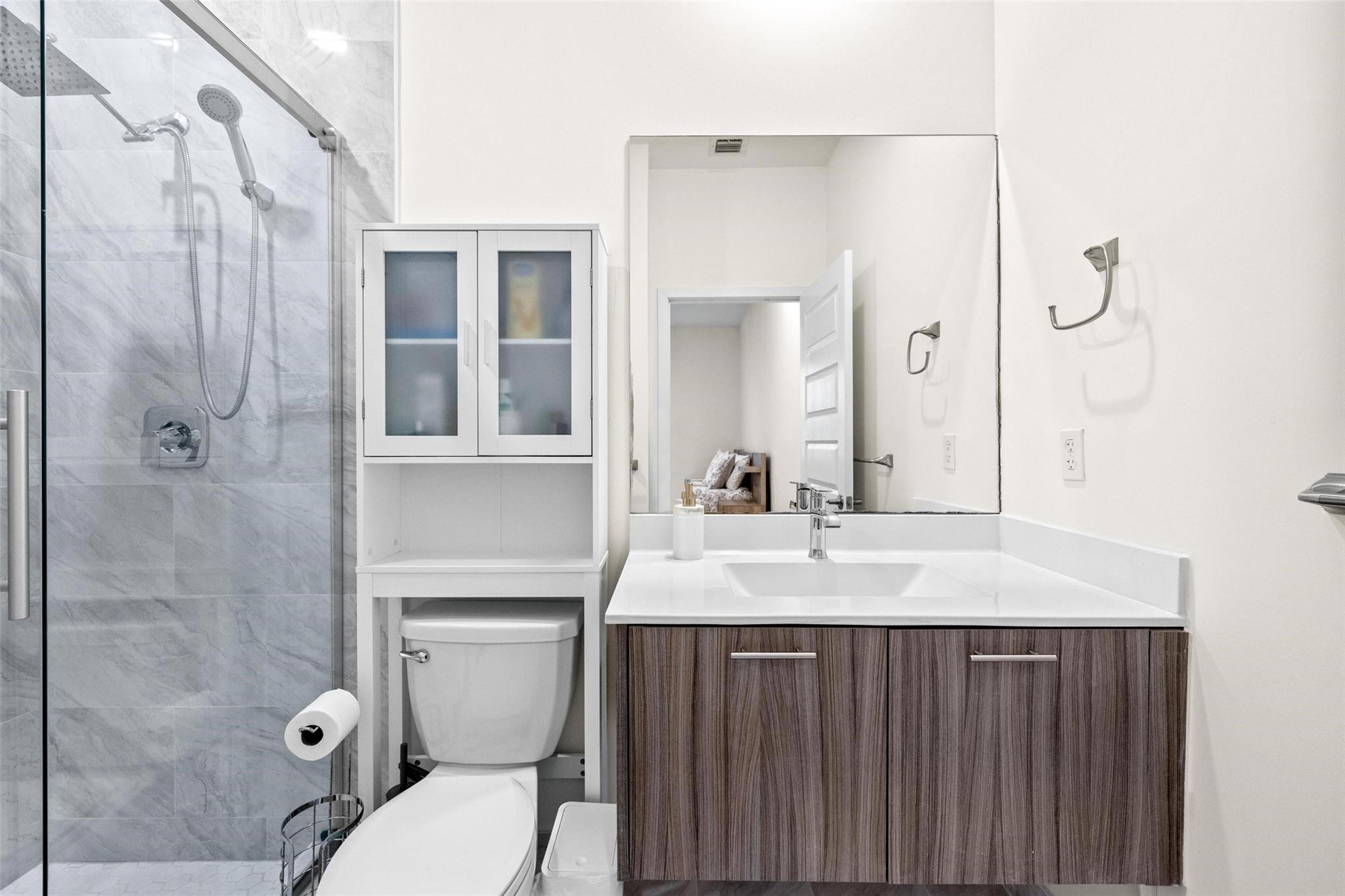 8055 NW 104th Ave 33