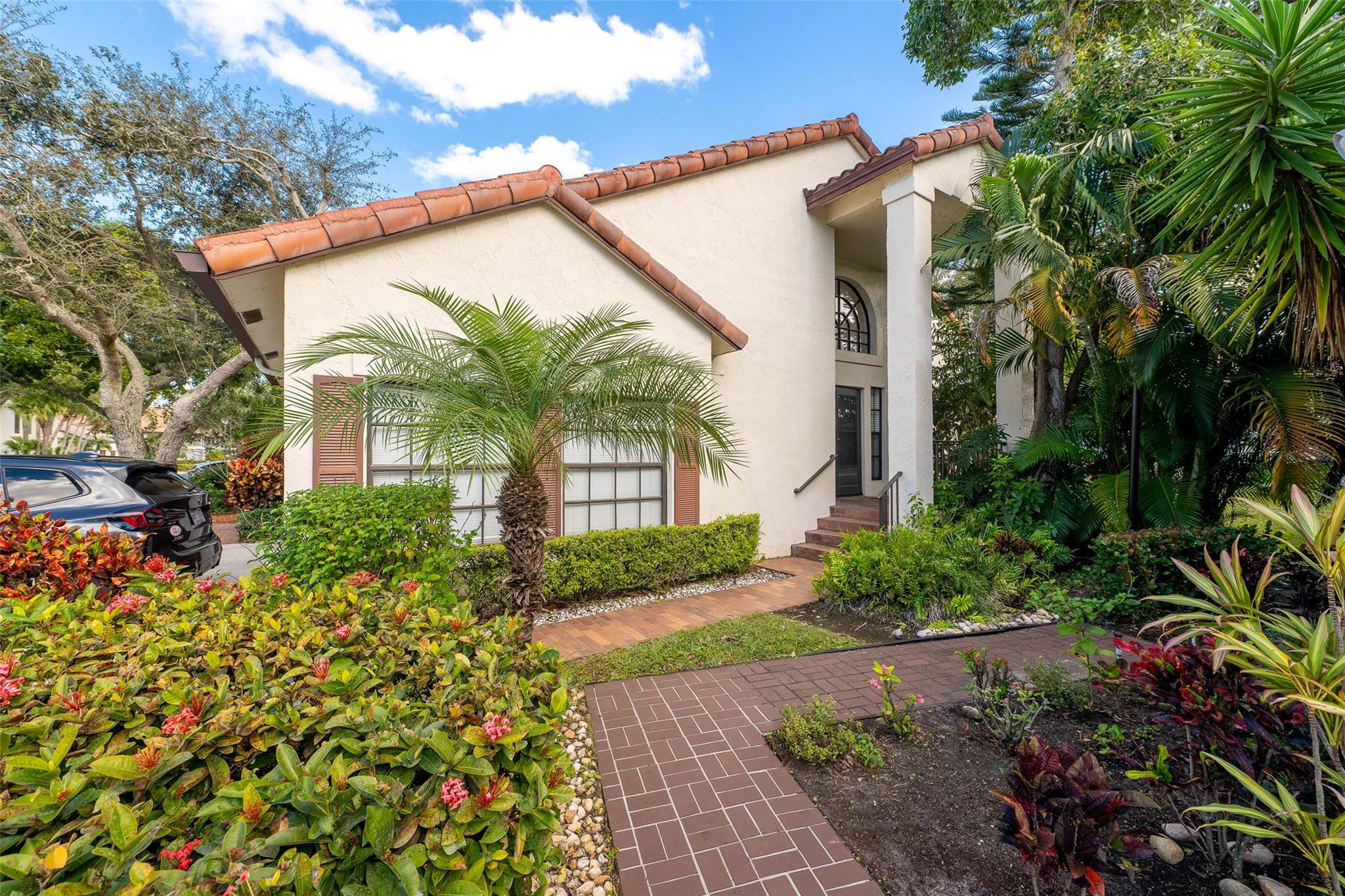 3022 Lucerne Park Drive