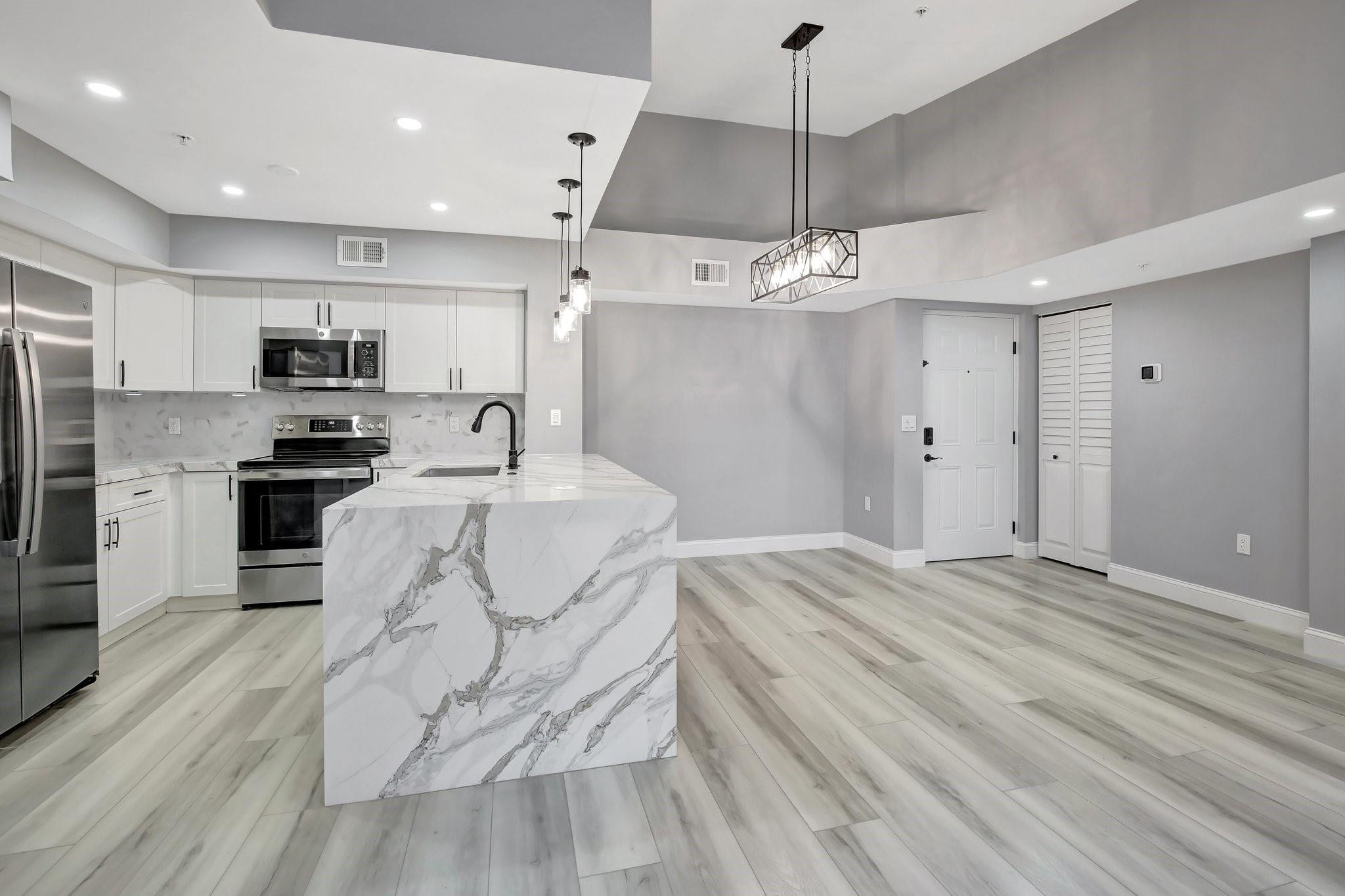 2031 Renaissance Blvd 305