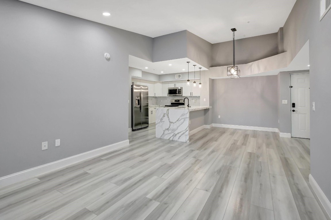 2031 Renaissance Blvd 305