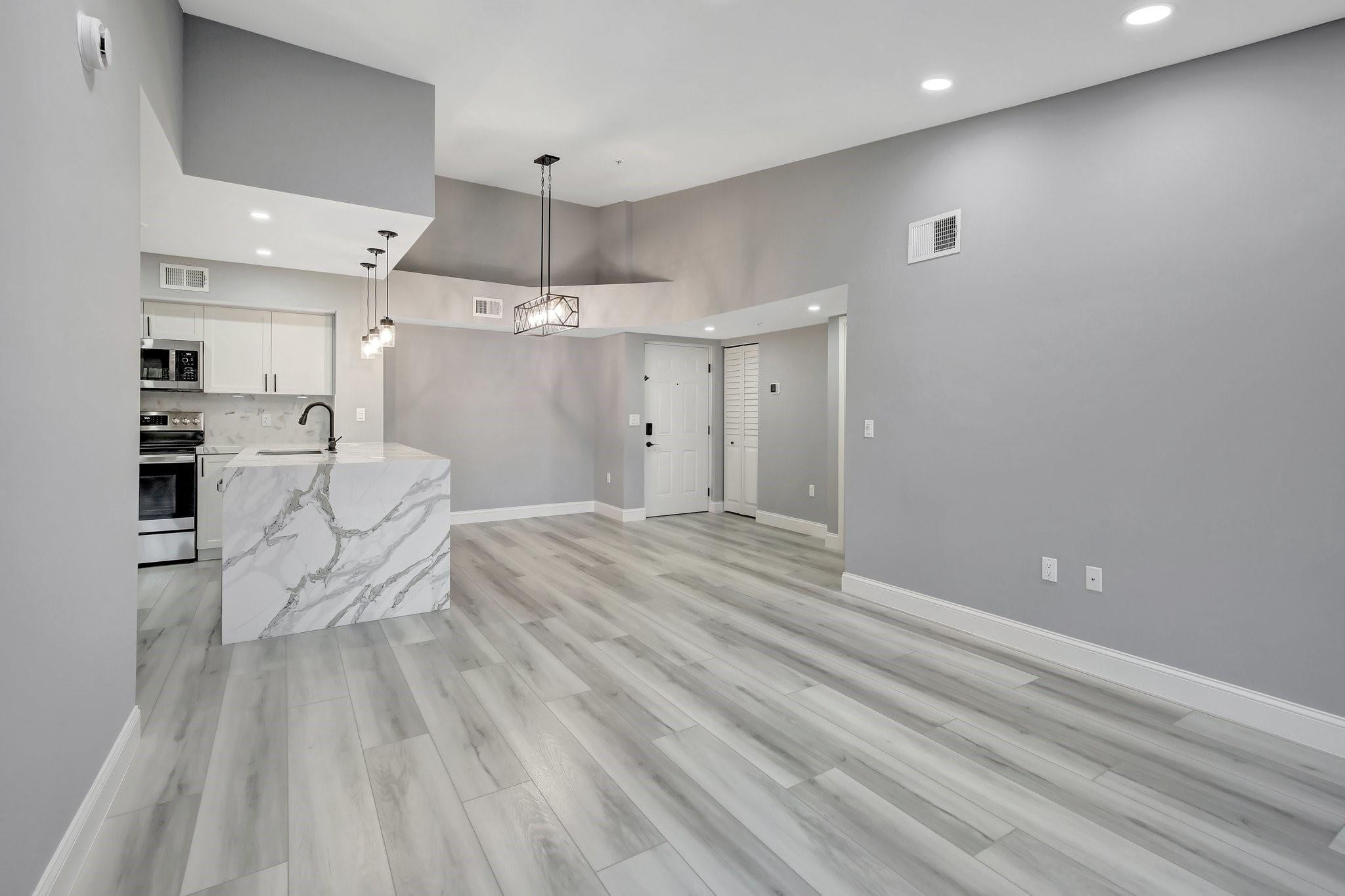 2031 Renaissance Blvd 305