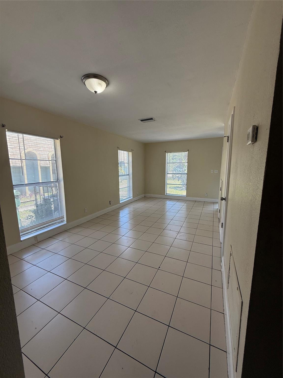 579 NW 41st St B