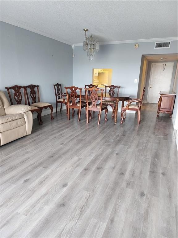 1005 Country Club Dr 406