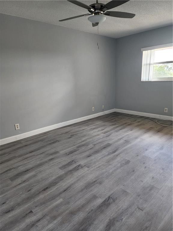 1005 Country Club Dr 406