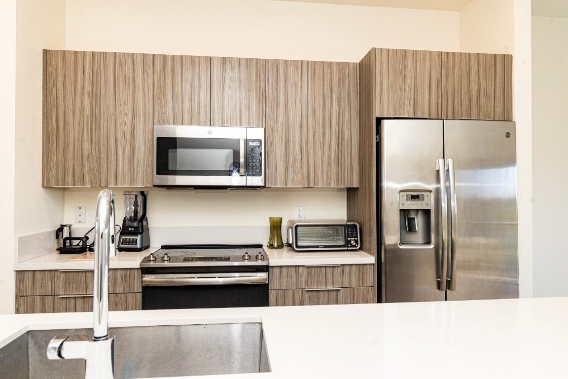 8015 NW 104th Ave 24