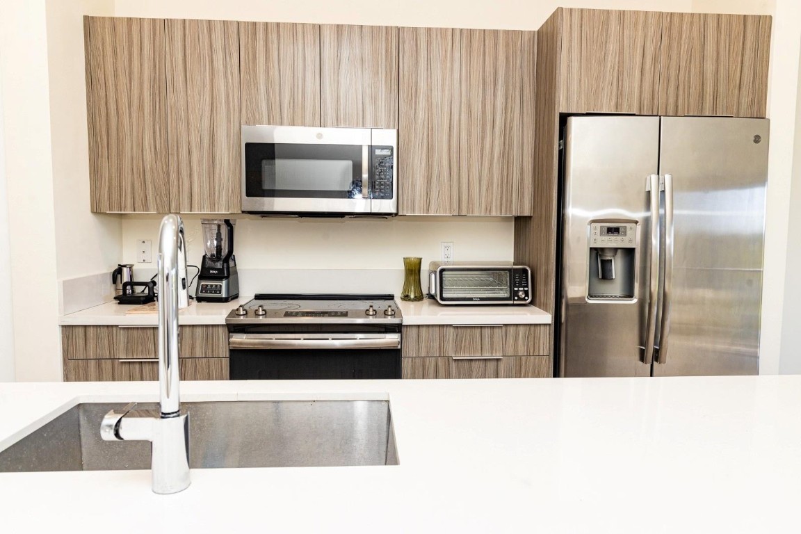 8015 NW 104th Ave 24