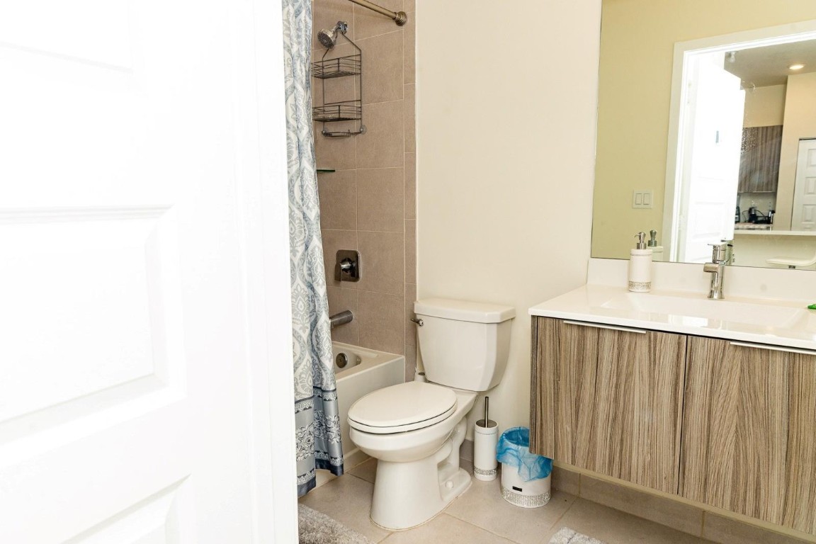 8015 NW 104th Ave 24