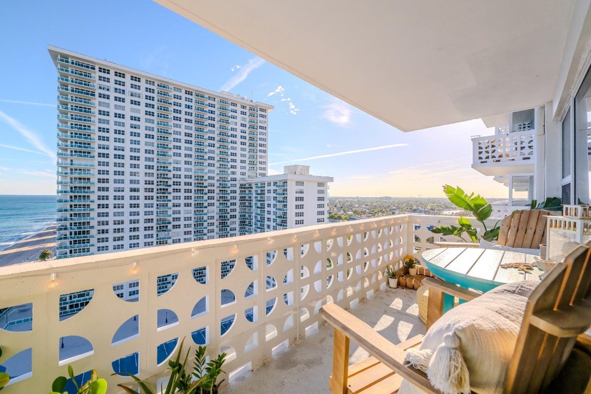 4010 Galt Ocean Dr 1506