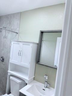 2710 NW 24th Ave