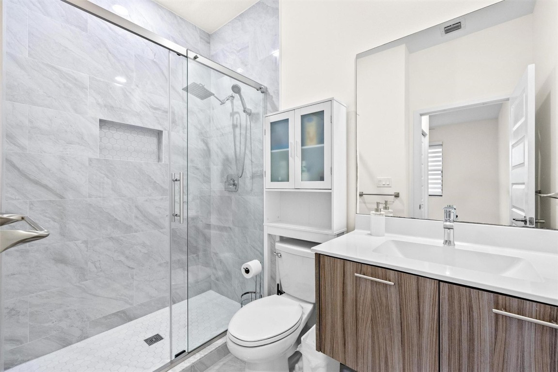 8055 NW 104th Ave 33