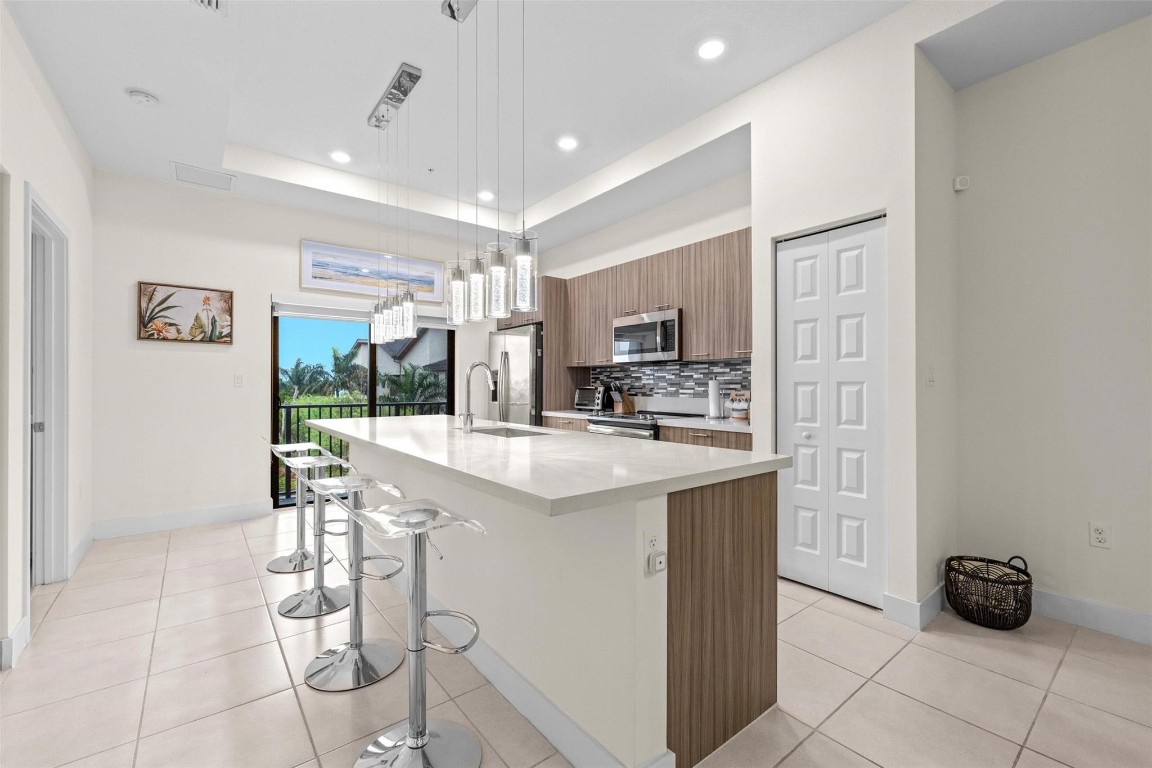 8055 NW 104th Ave 33