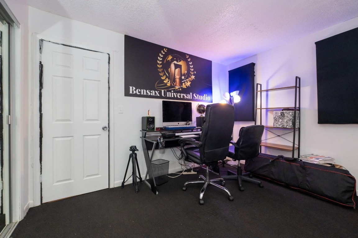 8821 NW 38th Dr 205A