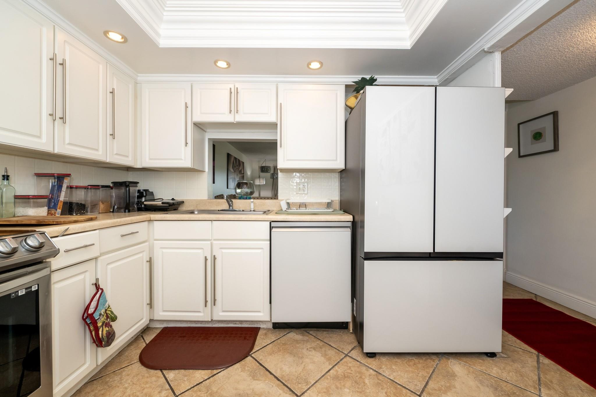 8821 NW 38th Dr 205A