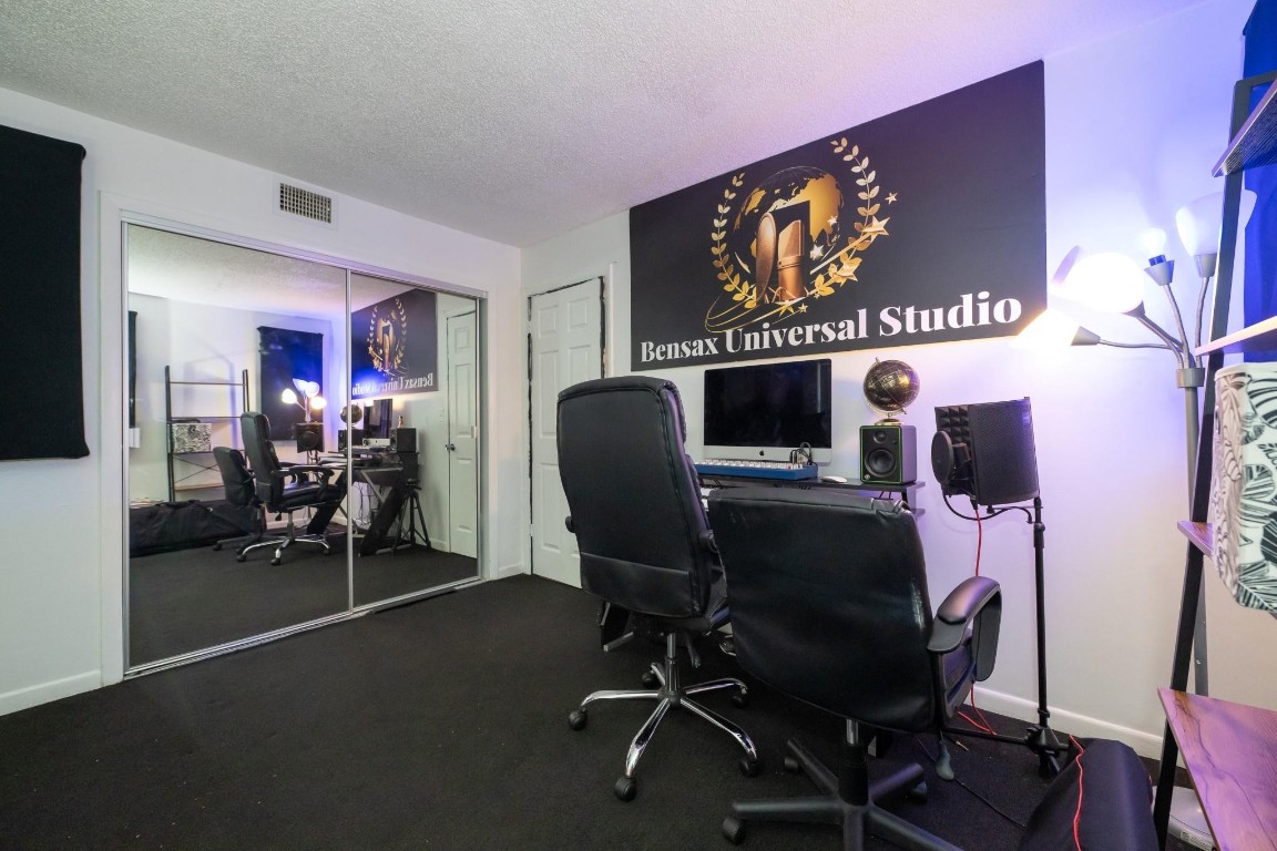 8821 NW 38th Dr 205A