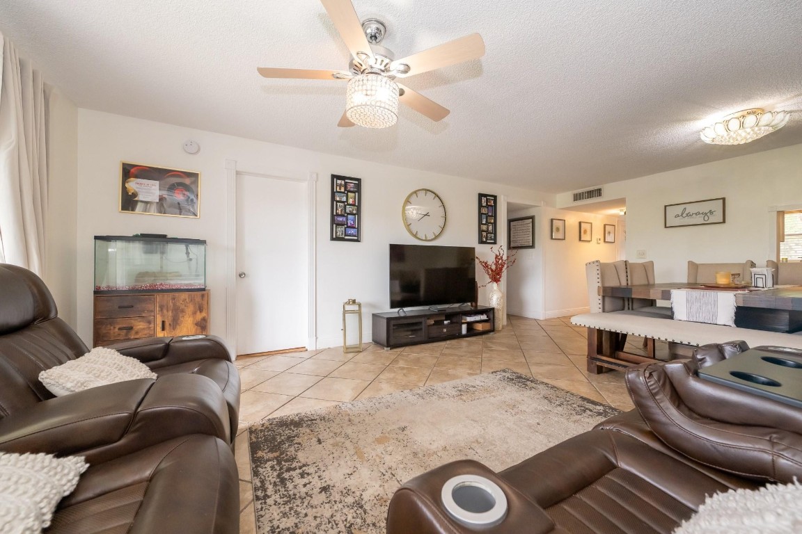 8821 NW 38th Dr 205A