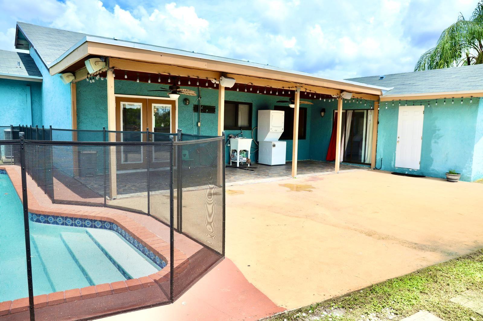 2910 NW 53rd Ter