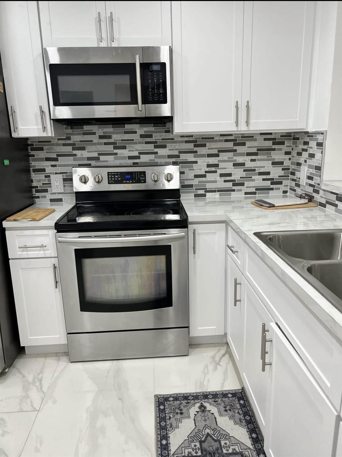 11905 NE 2nd Ave C116