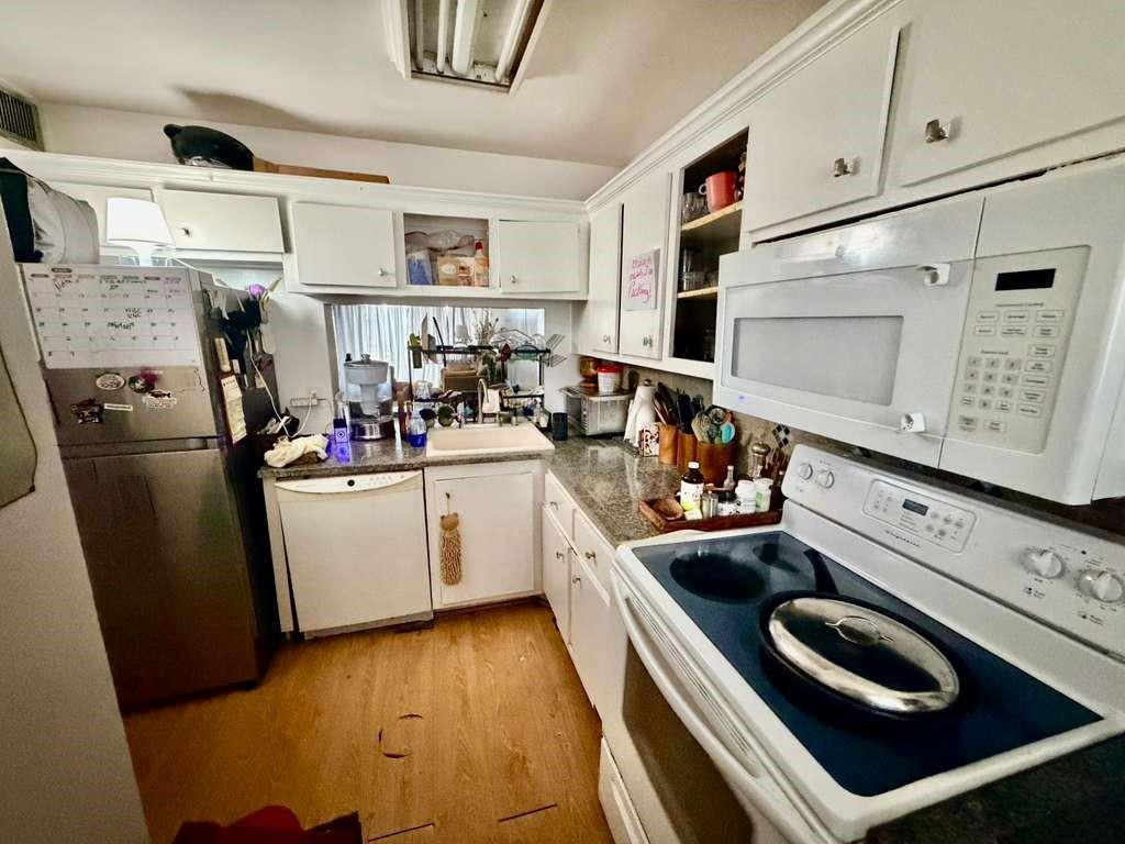 9430 POINCIANA PLACE 402