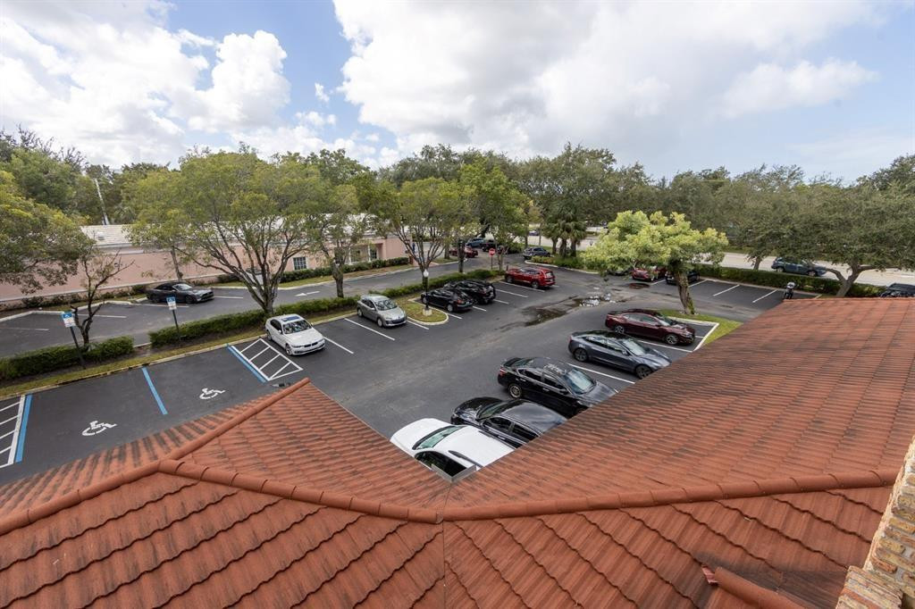 300 NW 70th Ave 301