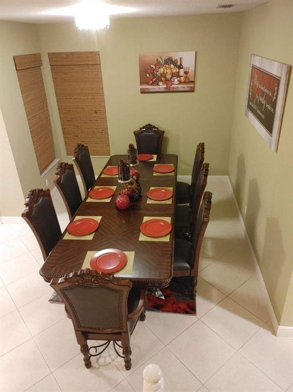 2009 Grey Falcon Cir