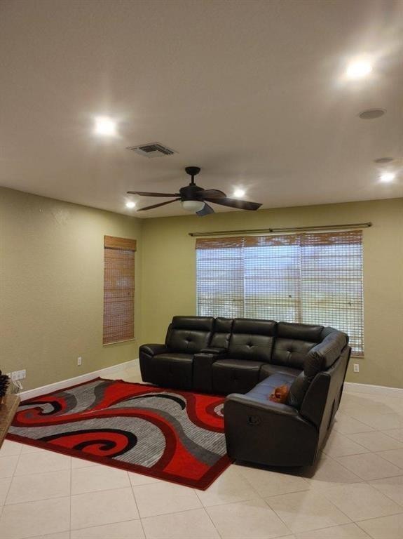 2009 Grey Falcon Cir