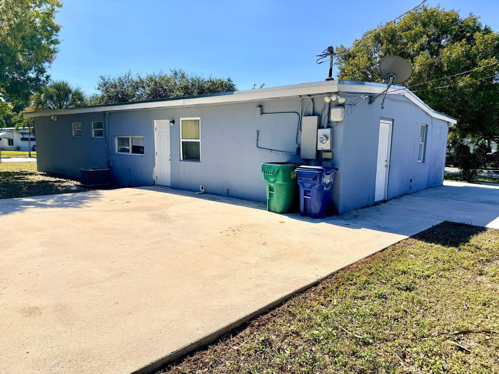 205 NW 33rd Ave