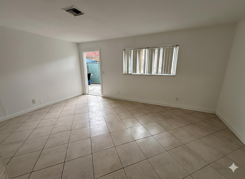 7701 SW 10th Street C, Pompano Beach Unit: C