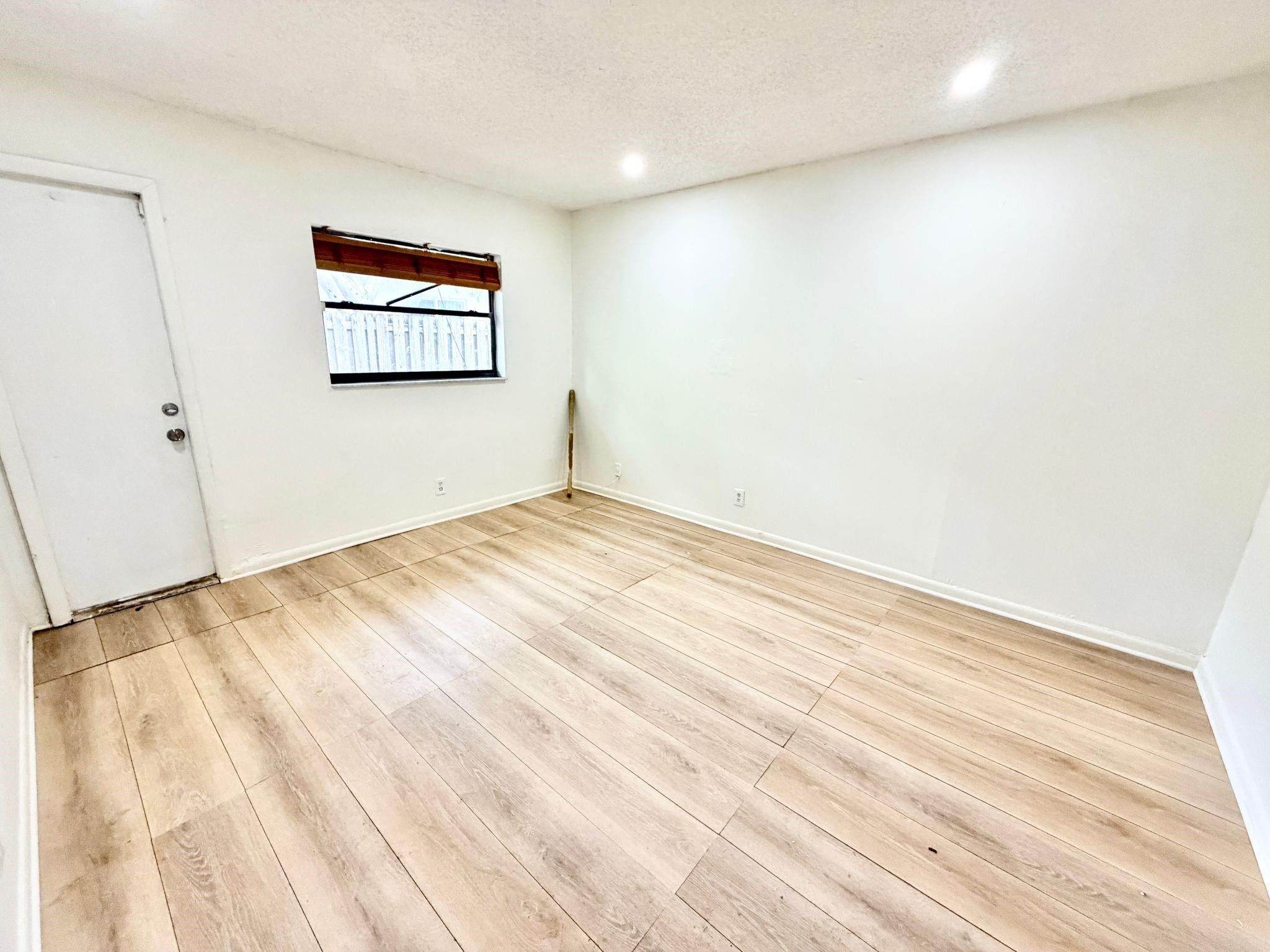 5730 NW 27th Court