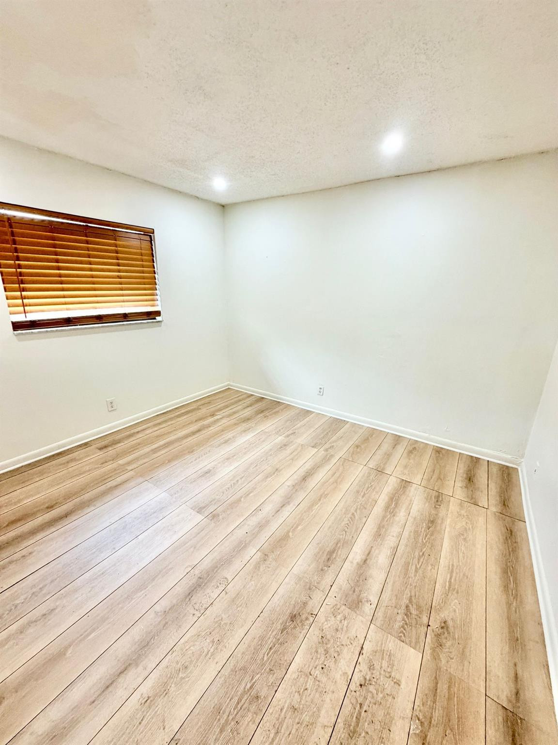 5730 NW 27th Court