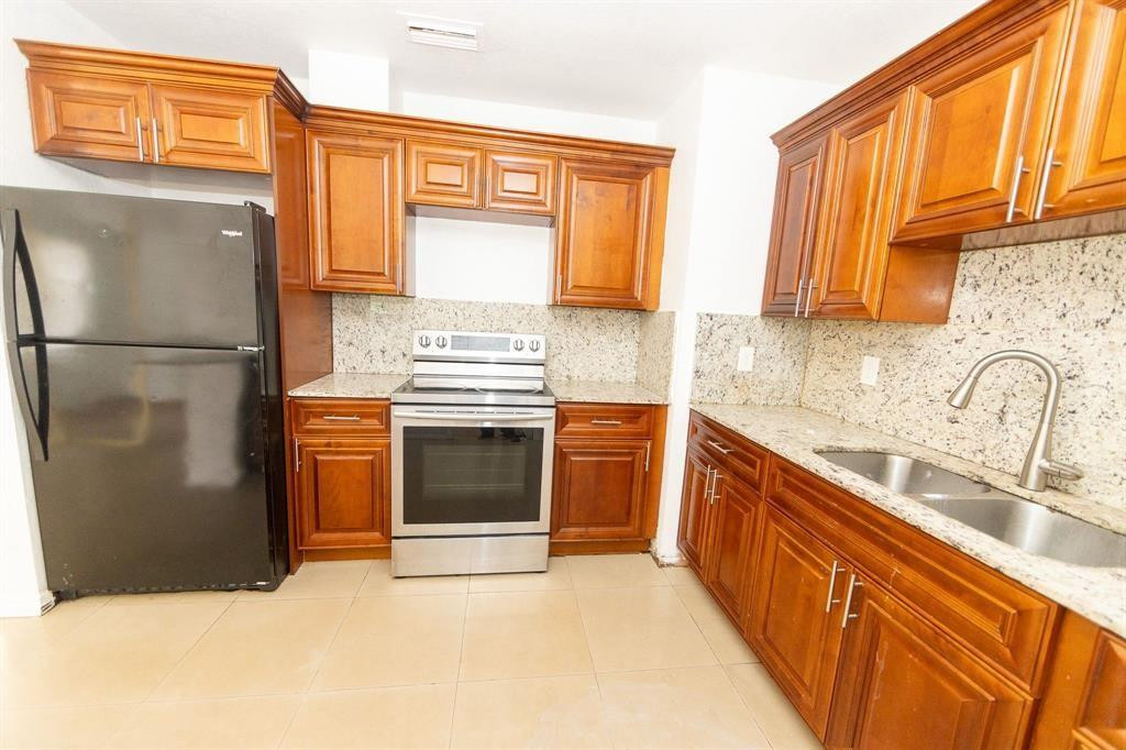 4797 NW 3rd Street