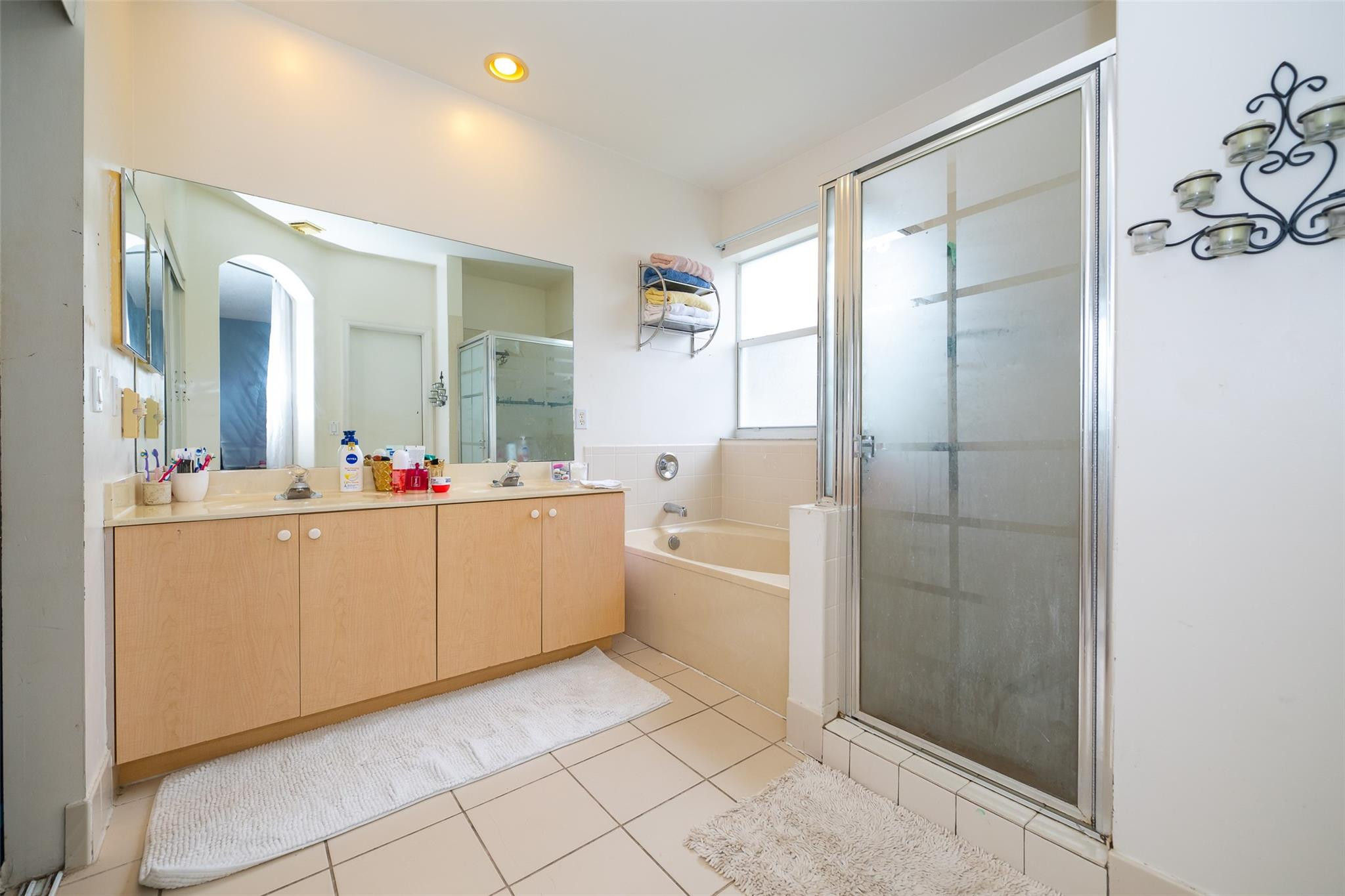 2257 NW 77th Terrace