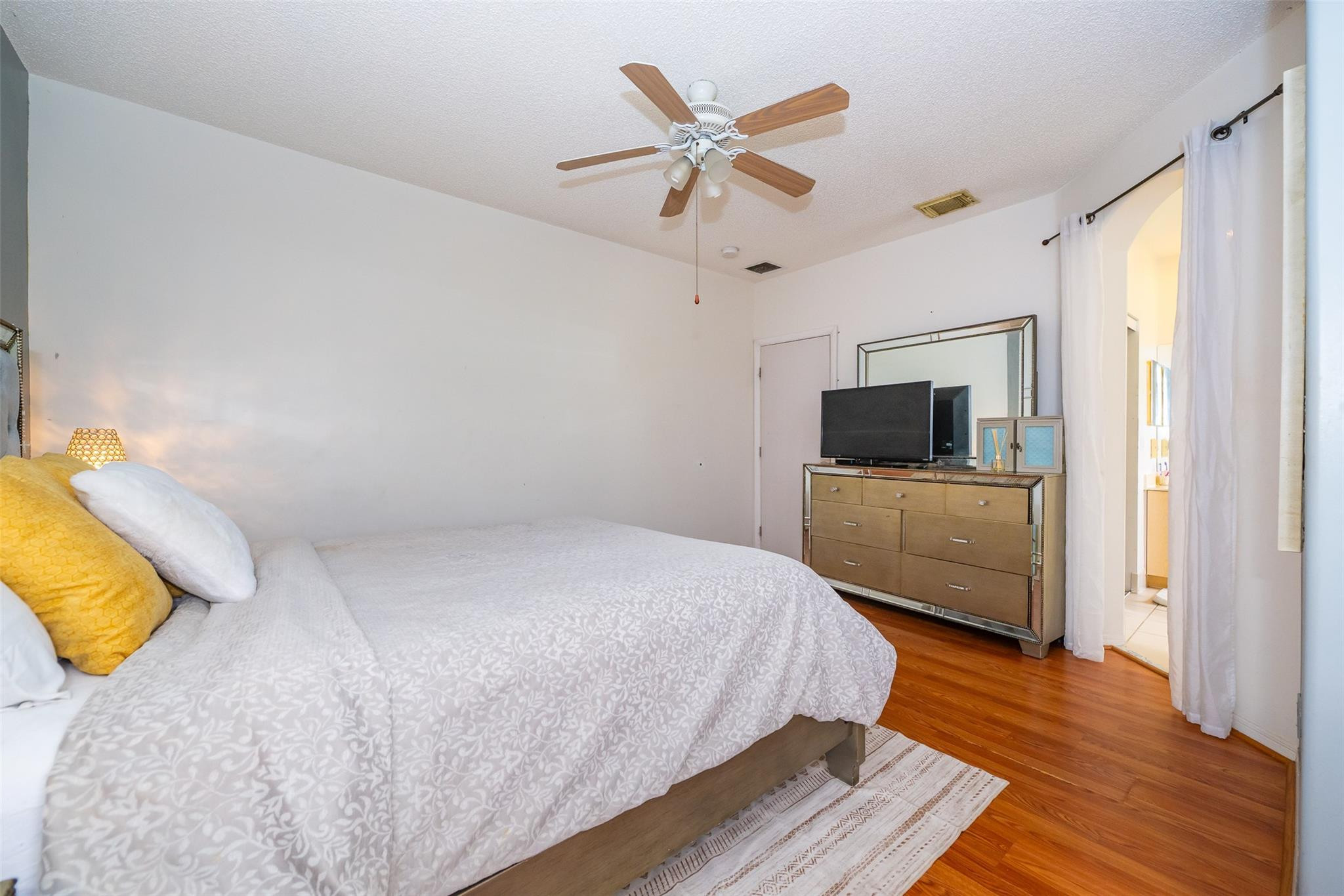 2257 NW 77th Terrace