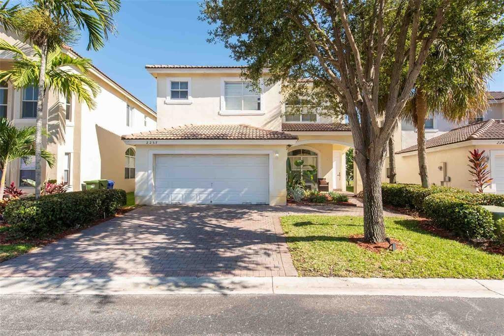 2257 NW 77th Terrace